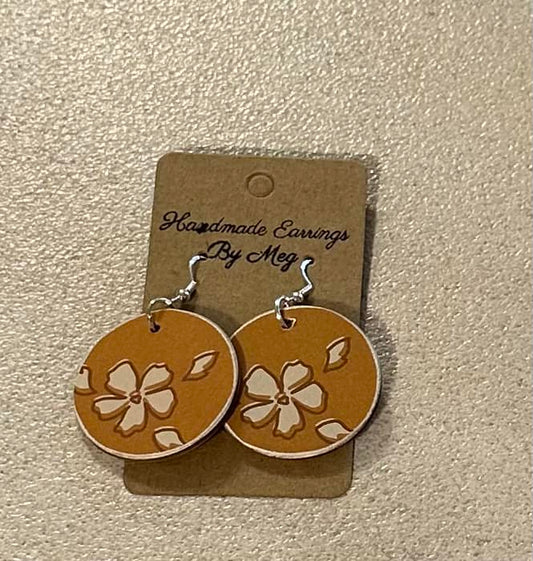 1.5 inch Mustard Gold with White Flowers